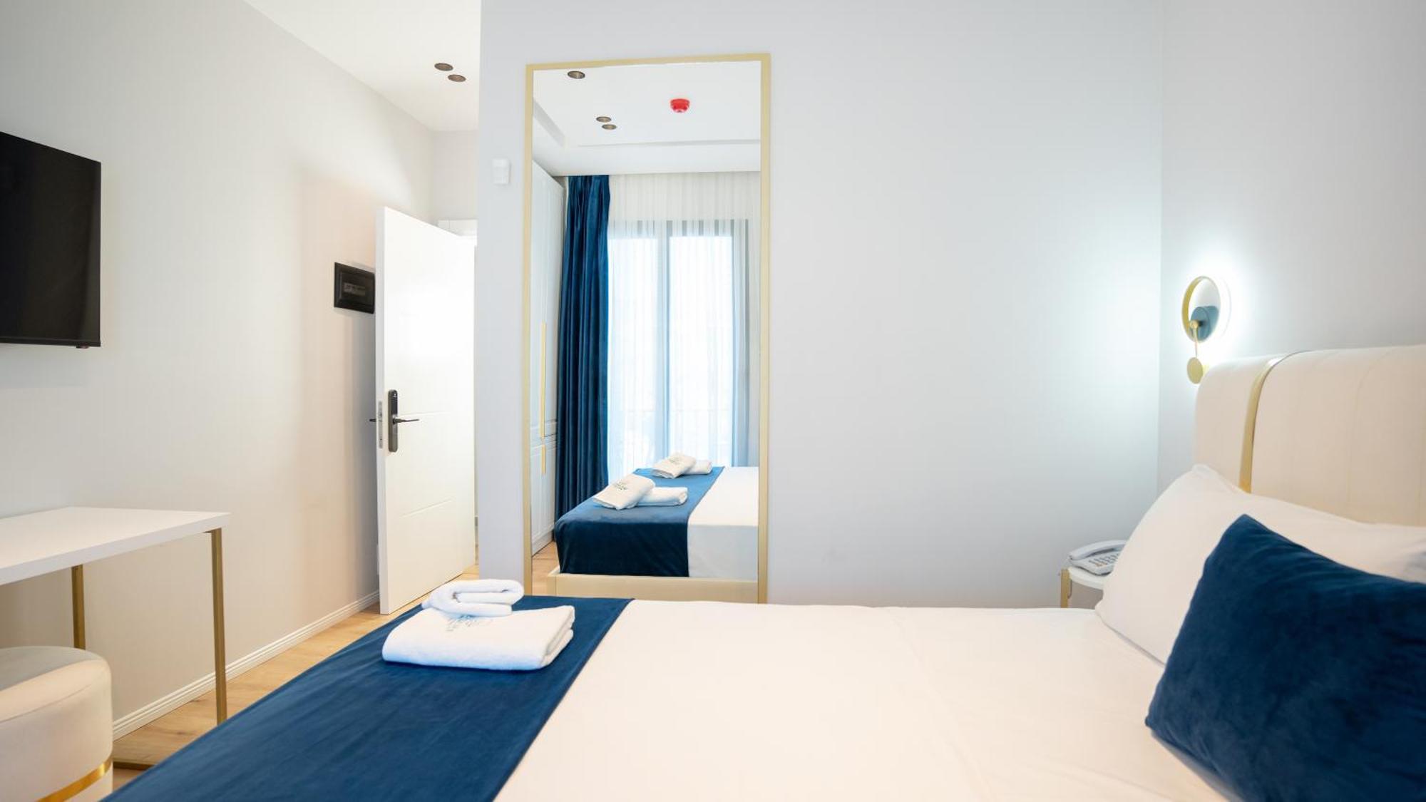 Sea Queen Luxury Hotel Radhime Luaran gambar