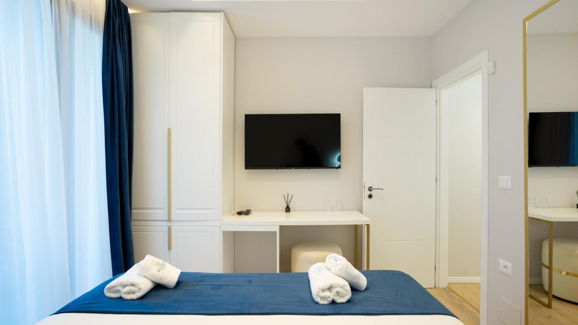 Sea Queen Luxury Hotel Radhime Luaran gambar