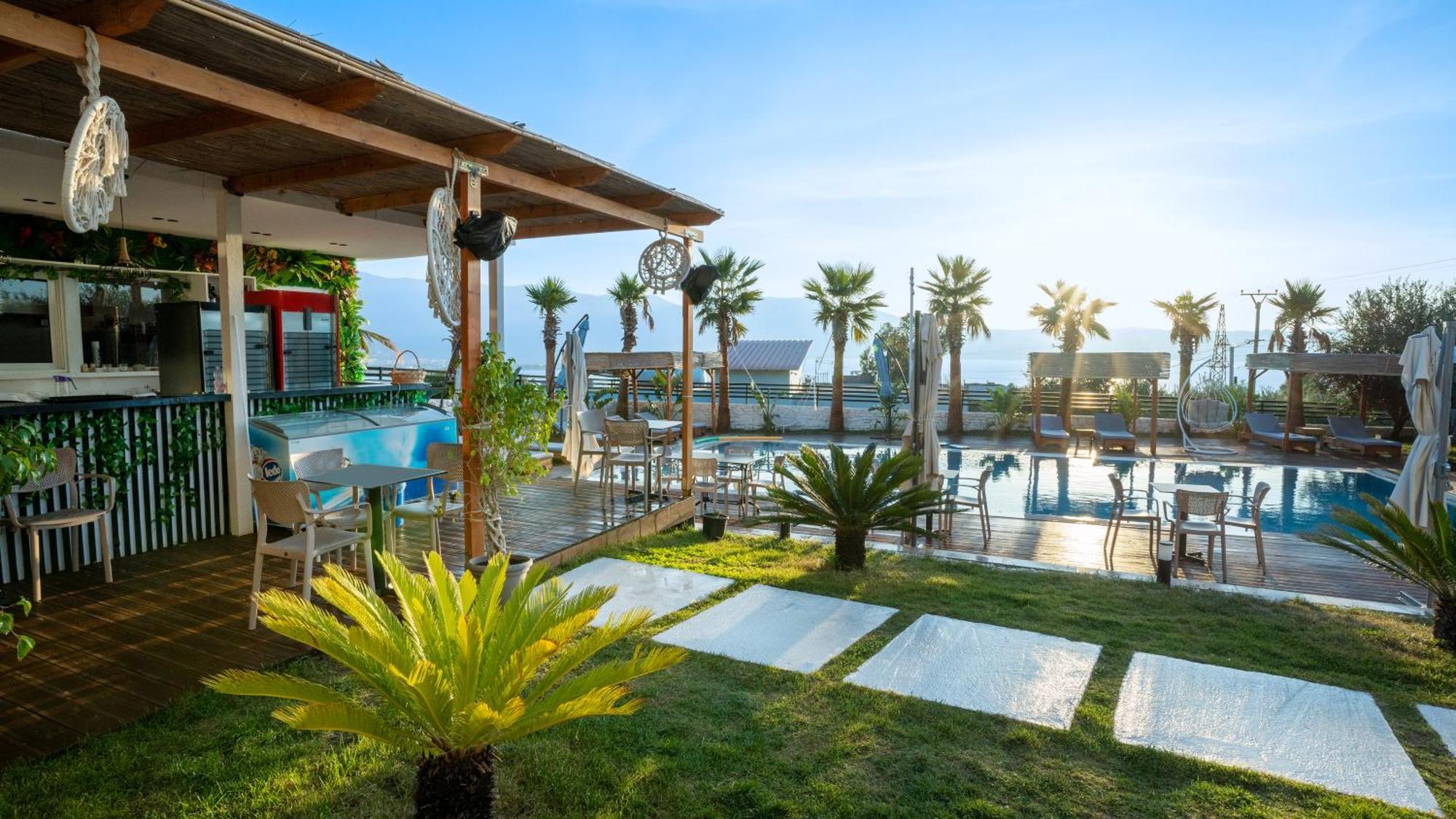 Sea Queen Luxury Hotel Radhime Luaran gambar