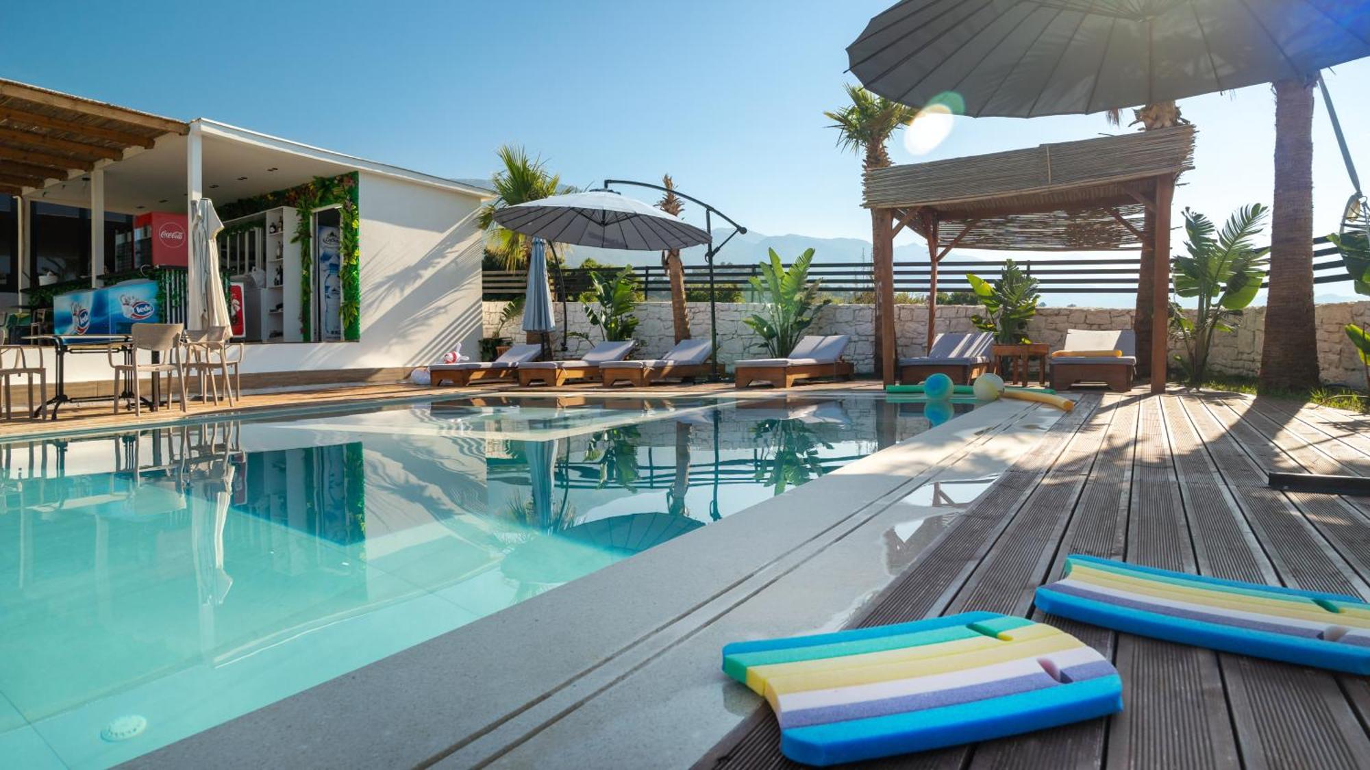 Sea Queen Luxury Hotel Radhime Luaran gambar